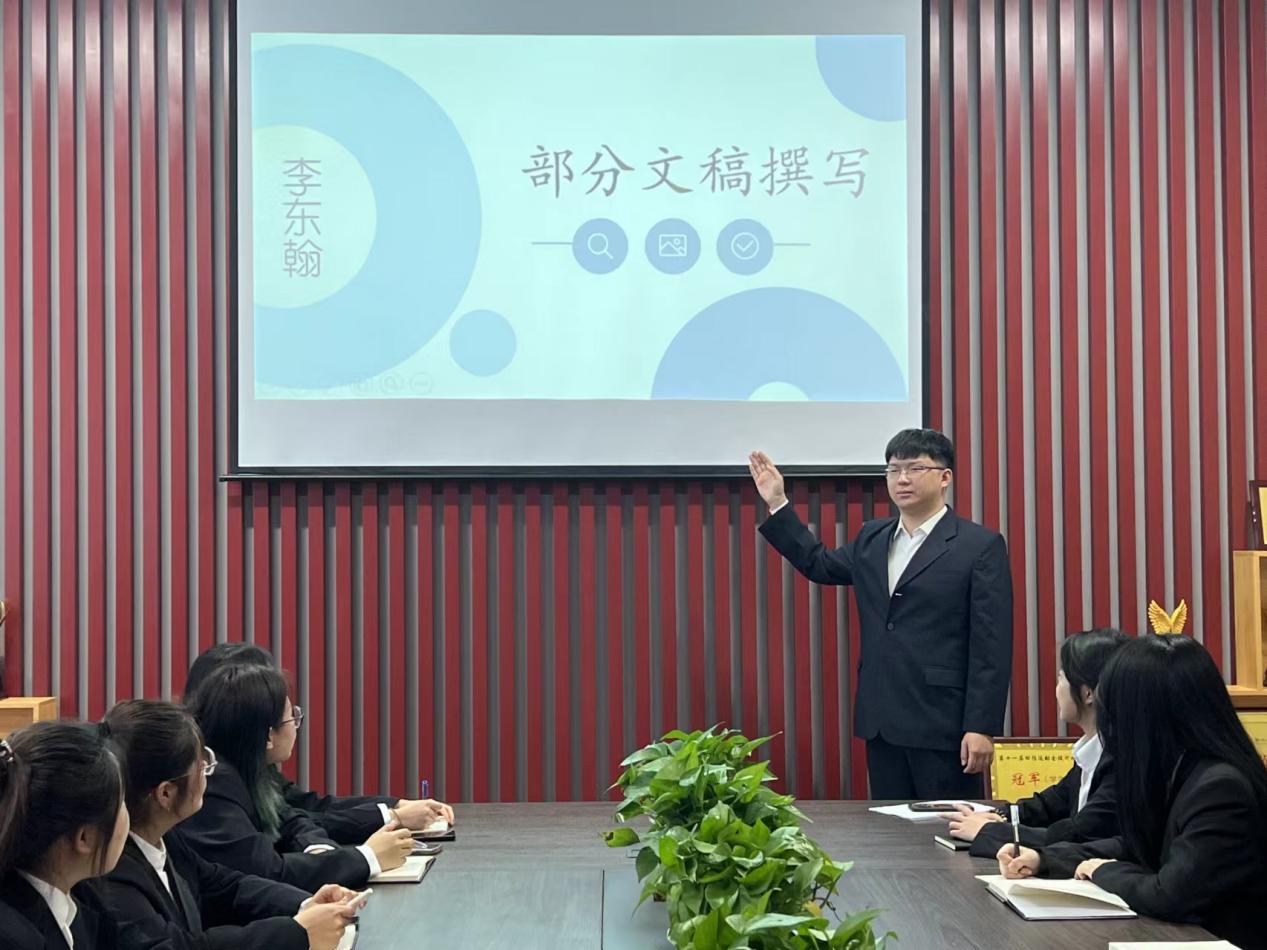 一次学会！AnimateDiff-LCM全新webUI原创动画流程教学 (一次学会瑜伽6种技巧)