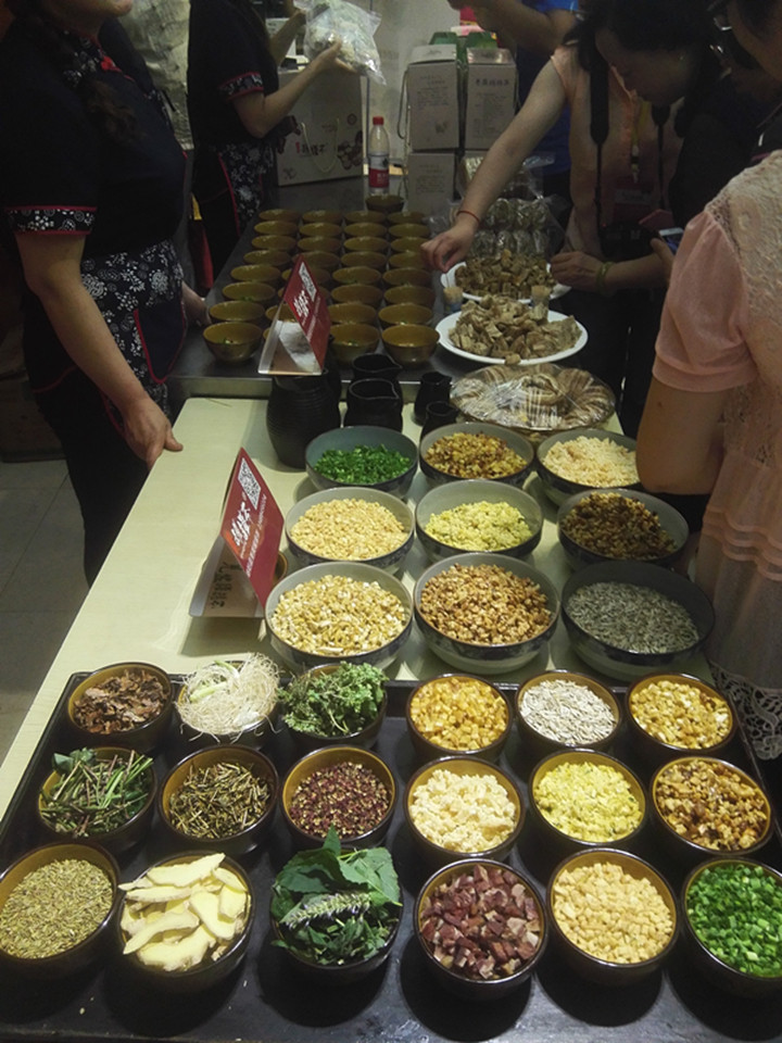 美食探秘:一场触动味蕾的奇妙旅程
