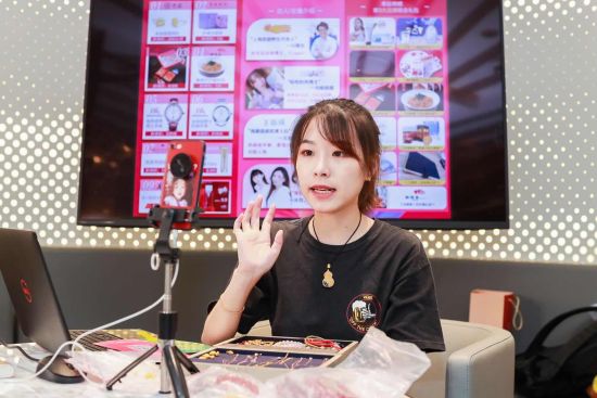 解读淘宝直播浮现权获取机制:商家如何精准触达用户