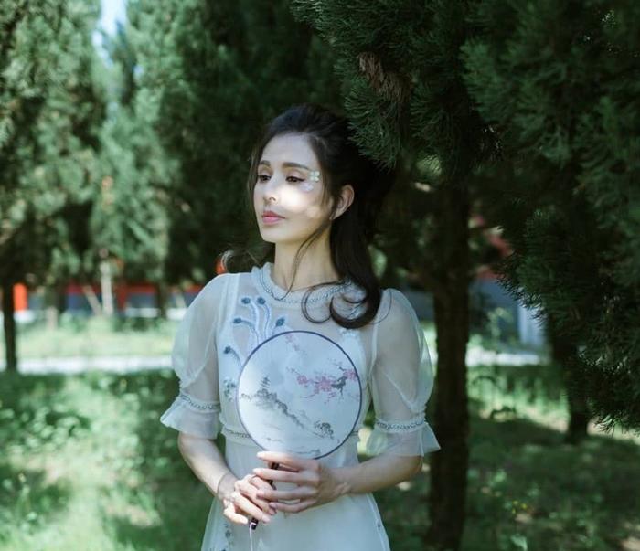 大龄单身女性的婚恋困境全解析