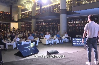 颠覆传统：光学计算引领未来芯片新架构